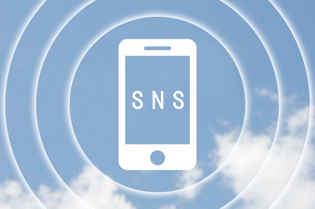 SNS